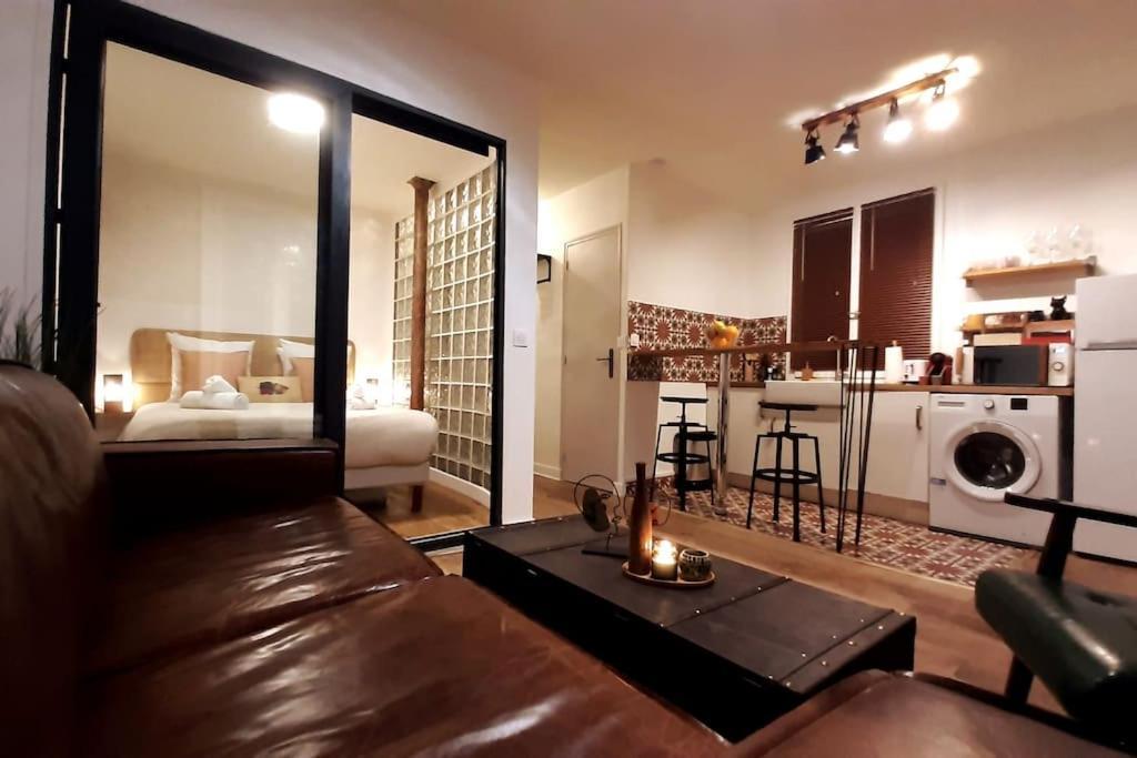 Apartamento Midnight In Paris Montmartre Exterior foto