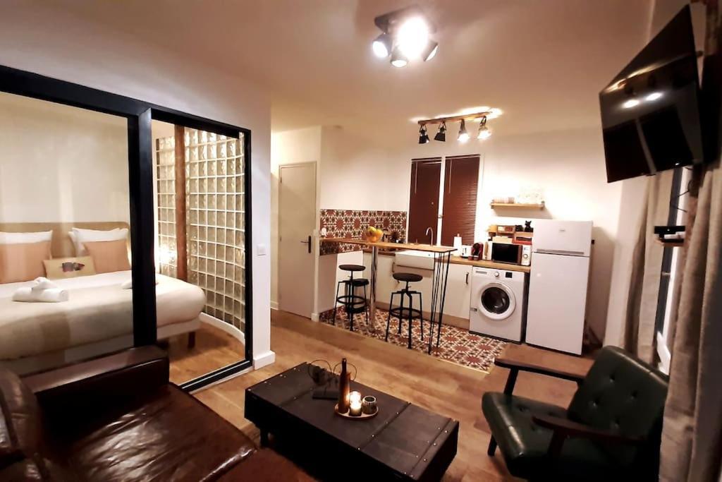 Apartamento Midnight In Paris Montmartre Exterior foto